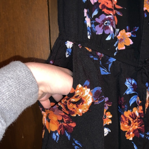 Black Floral Wide Leg Romper - Picture 2 of 9